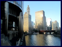 Skyline from the Loop, street level 30